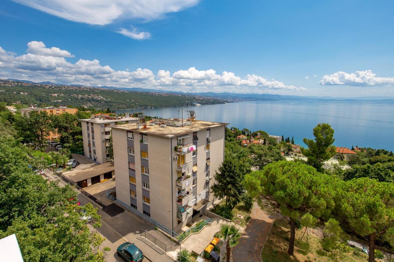 Studio Apartman Rozi أوباتيا المظهر الخارجي الصورة