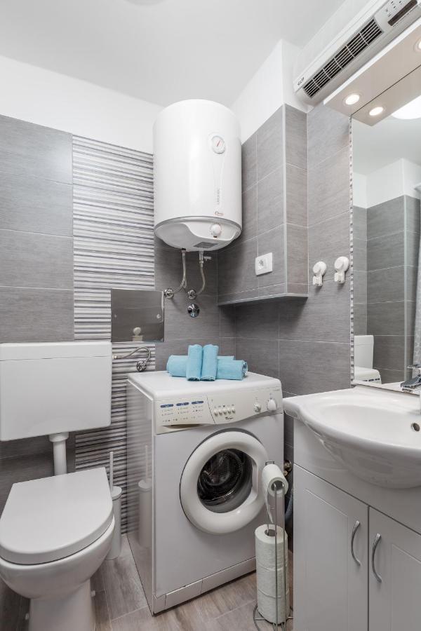 Studio Apartman Rozi أوباتيا المظهر الخارجي الصورة